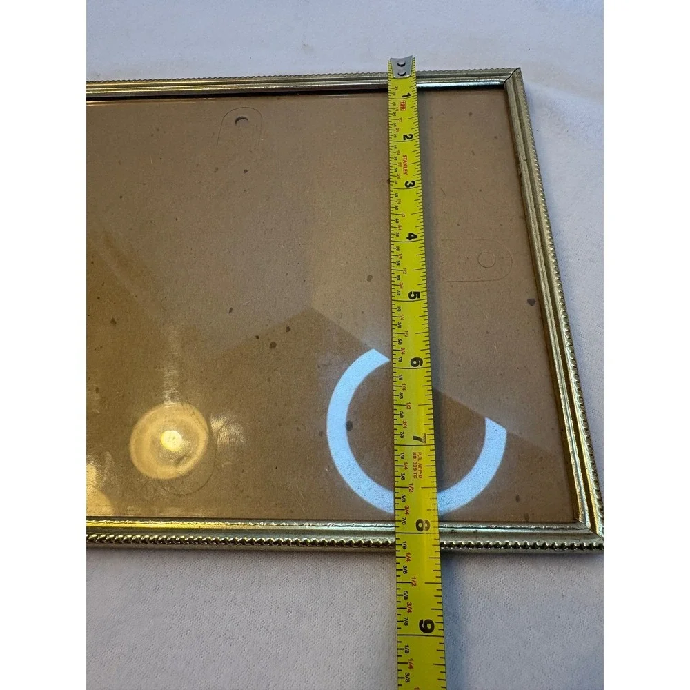 Vintage Gold Tone Metal Beaded Edge Picture Frame 8x10 Tabletop Display‎